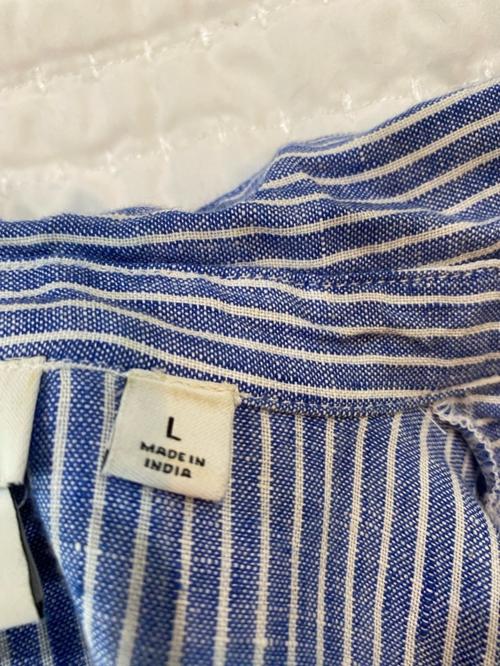 💯% Linen Tie-Hem Button Front Women's Top - Picture 4 of 4